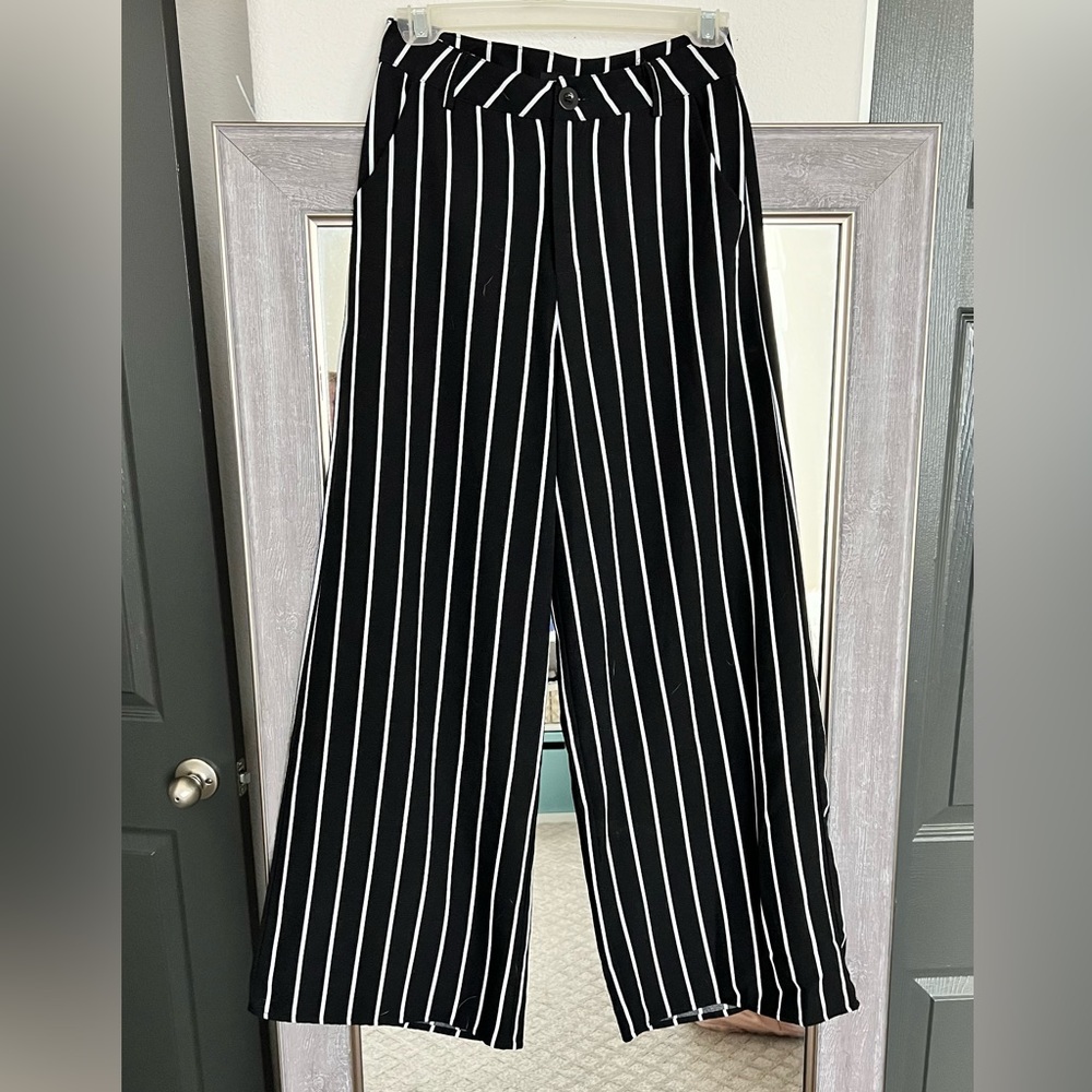 COMME Flowy Pants